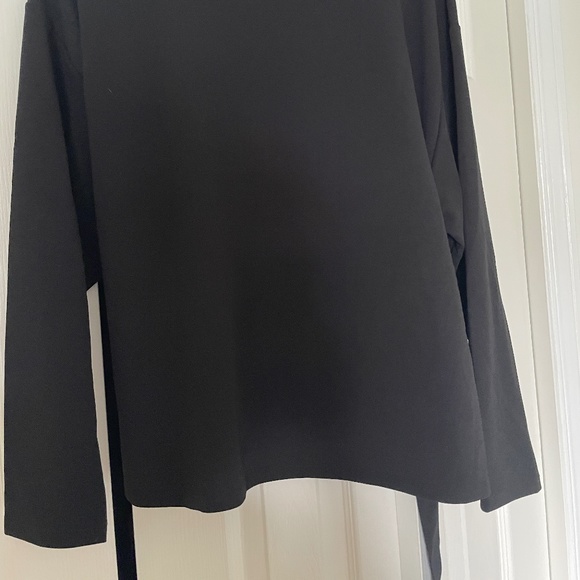Zara Long-sleeve v-neck blouse with belt - Picture 3 of 4